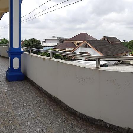 Losmen Ibu Hj. Tarjo Palembang Ngoại thất bức ảnh
